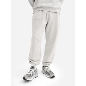 MATE the Label Men's Organic Fleece Relaxed Fit Sweatpant Heather Grey Medium
